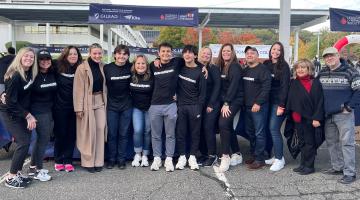 Tiffany surrounded by her family and friends at a Light The Night event